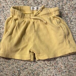Zara Yellow Ribbed Knit Casual Shorts